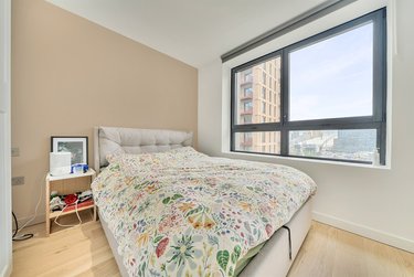1 bed studio, Flat 1001, 8 Pilot Walk, Greenwich, London, SE100FJ - Image 5