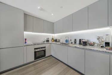 2 bed flat, Flat 1901, 18 Cutter Lane, Greenwich, London, SE100YD - Image 3