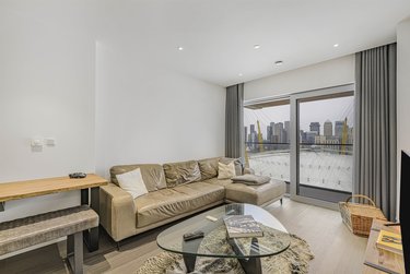 2 bed flat, Flat 1901, 18 Cutter Lane, Greenwich, London, SE100YD - Image 1