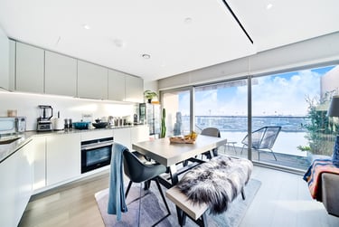 2 bed flat, Flat 1906, 18 Cutter Lane, Greenwich, London, SE100YD - Image 2