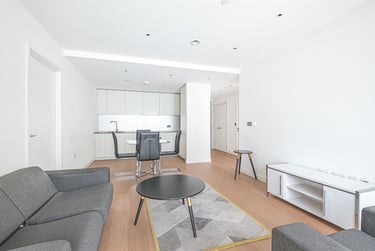2 bed house, Flat 1109, 18 Cutter Lane, Greenwich, London, SE100YD - Image 1