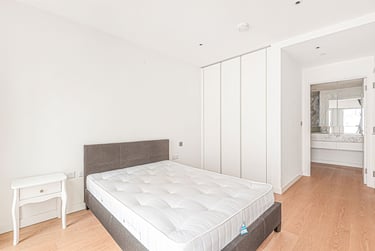 2 bed house, Flat 1109, 18 Cutter Lane, Greenwich, London, SE100YD - Image 4