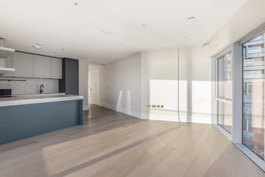 2 bed flat, Flat 1008, 8 Cutter Lane, Greenwich, London, SE100YW - Image 2