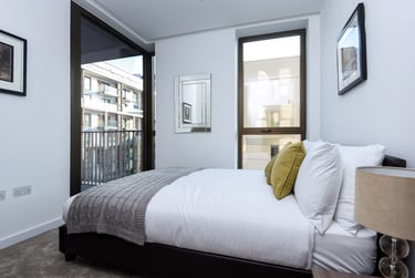 2 bed flat, Flat 42, 21 Reminder Lane, Greenwich, London, SE100UH - Image 4