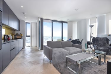 2 bed flat, Flat 38, 5 Tidemill Square, Greenwich, London, SE100UE - Image 1