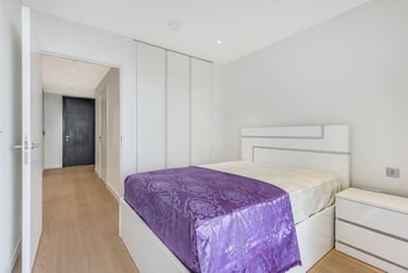2 bed flat, Flat 201, 18 Cutter Lane, Greenwich, London, SE100YB - Image 6