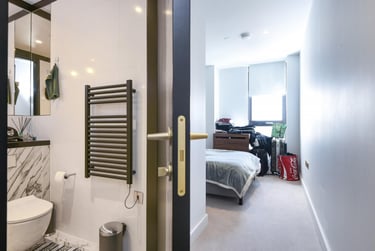 2 bed flat, Flat 38, 5 Tidemill Square, Greenwich, London, SE100UE - Image 6