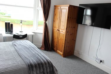 6 bed house, Winton, Ensbury Park, Bournemouth, BH92RP - Image 10