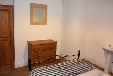 6 bed house, Winton, Moordown, Bournemouth, BH92SA - Image 9