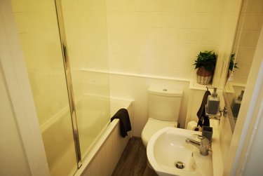 1 bed studio, 18 Carlton Road, Boscombe, Bournemouth, BH13TG - Image 8
