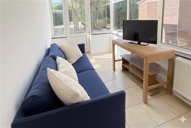 5 bed house, Winton, Charminster, Bournemouth, BH91HY - Image 2