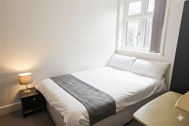7 bed house, Winton, Ensbury Park, Bournemouth, BH92PY - Image 8