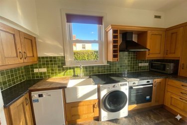 6 bed house, Winton, Bournemouth, BH92NJ - Image 4