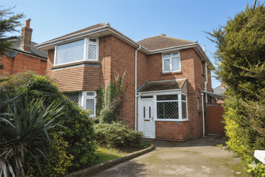 4 bed house, Winton, Moordown, Bournemouth, BH92SA - Image 1