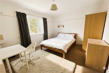 6 bed house, Ensbury Park, Bournemouth, BH104HE - Image 8