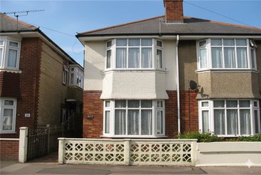 3 bed house, Charminster, Bournemouth, BH91HY - Image 3