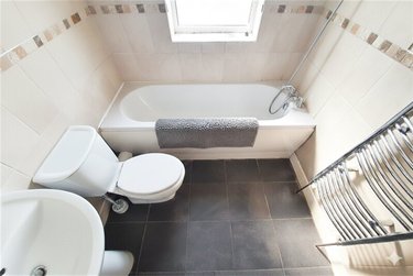 3 bed house, Charminster, Bournemouth, BH91HY - Image 8