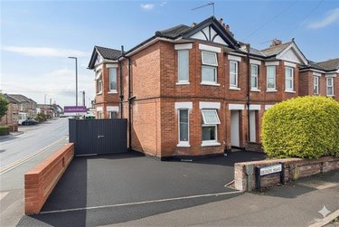 5 bed house, Winton, Bournemouth, BH92JW - Image 1