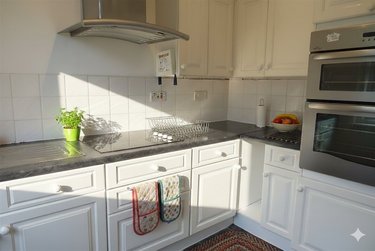 4 bed flat, Winton, Bournemouth, BH37JF - Image 4