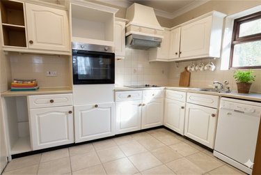 4 bed house, Winton, Moordown, Bournemouth, BH91PT - Image 4