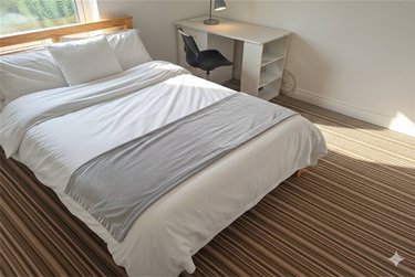 8 bed house, Charminster, Springbourne, Bournemouth, BH88SS - Image 12
