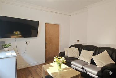 6 bed house, Winton, Bournemouth, BH92JN - Image 3