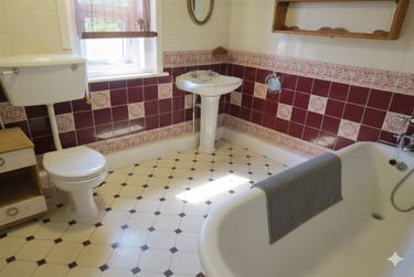 5 bed house, 6 Priestley Road, Talbot village, Bournemouth, BH104AS - Image 10