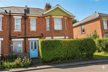3 bed house, Winton, Moordown, Bournemouth, BH91PG - Image 1