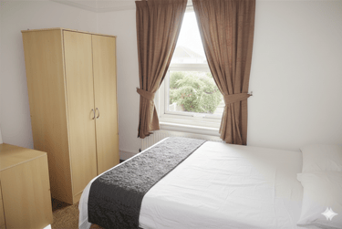 4 bed house, Winton, Ensbury Park, Bournemouth, BH92SE - Image 9
