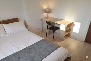 7 bed house, 109 Ensbury Park Road, Ensbury Park, Bournemouth, BH92SH - Image 5