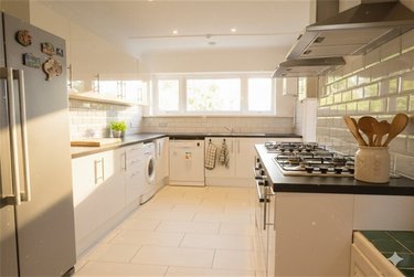 7 bed house, 109 Ensbury Park Road, Ensbury Park, Bournemouth, BH92SH - Image 3