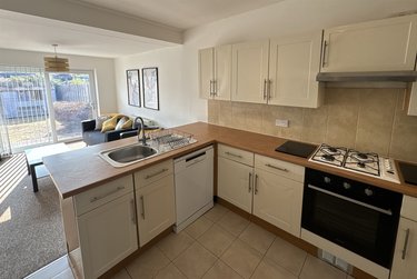 6 bed house, Winton, Ensbury Park, Bournemouth, BH92ND - Image 5