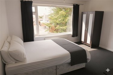 3 bed flat, 281b Wallisdown Road, Talbot village, Poole, BH125BT - Image 5