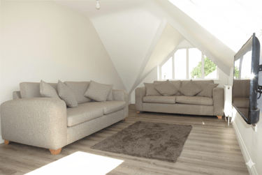 5 bed flat, Winton, Bournemouth, BH92JF - Image 2