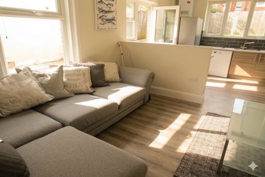 6 bed house, Winton, Bournemouth, BH92NP - Image 3