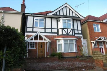 5 bed house, Winton, Bournemouth, BH92JX - Image 3