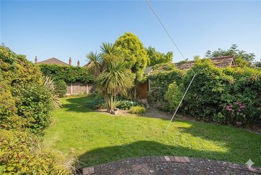 5 bed house, 96 Namu Road, Ensbury Park, Bournemouth, BH92RA - Image 12