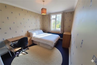 4 bed house, Winton, Ensbury Park, Bournemouth, BH92SH - Image 6