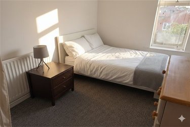 8 bed house, 29 Beswick Avenue, Ensbury Park, Bournemouth, BH104EY - Image 9