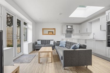 6 bed house, Winton, Charminster, Bournemouth, BH91LF - Image 3
