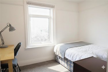 6 bed house, 162 Capstone Road, Springbourne, Bournemouth, BH88RT - Image 10