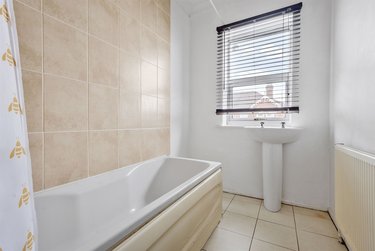 6 bed house, 19 Sedgley Road, Winton, Bournemouth, BH92JW - Image 12