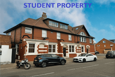 3 bed flat, 1008 Wimborne Road, Moordown, Bournemouth, BH92DE - Image 2