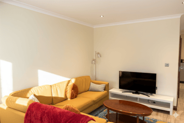 3 bed flat, 1008 Wimborne Road, Moordown, Bournemouth, BH92DE - Image 3