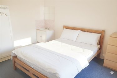 6 bed house, Winton, Bournemouth, BH92JW - Image 6