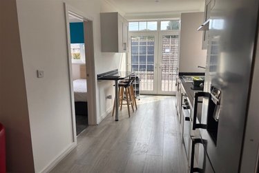 3 bed flat, 254a, Charminster Road, Charminster, Bournemouth, BH89RR - Image 6