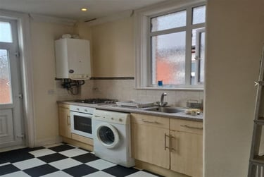 3 bed flat, 190 Alma Road, Charminster, Bournemouth, BH91AJ - Image 6