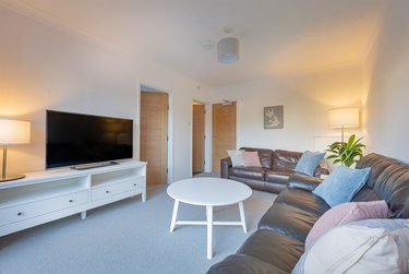 6 bed house, Winton, Charminster, Bournemouth, BH91BG - Image 2