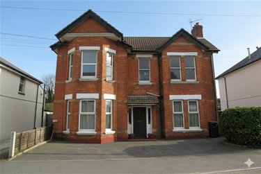 3 bed flat, 18a, Waterloo Road, Winton, Bournemouth, BH91AU - Image 3