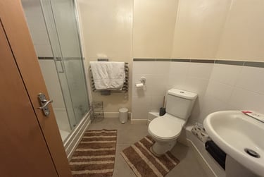 2 bed flat, Flat 15, Bay View Gardens 14b, West Cliff Road, City Centre, Bournemouth, BH25JB - Image 13